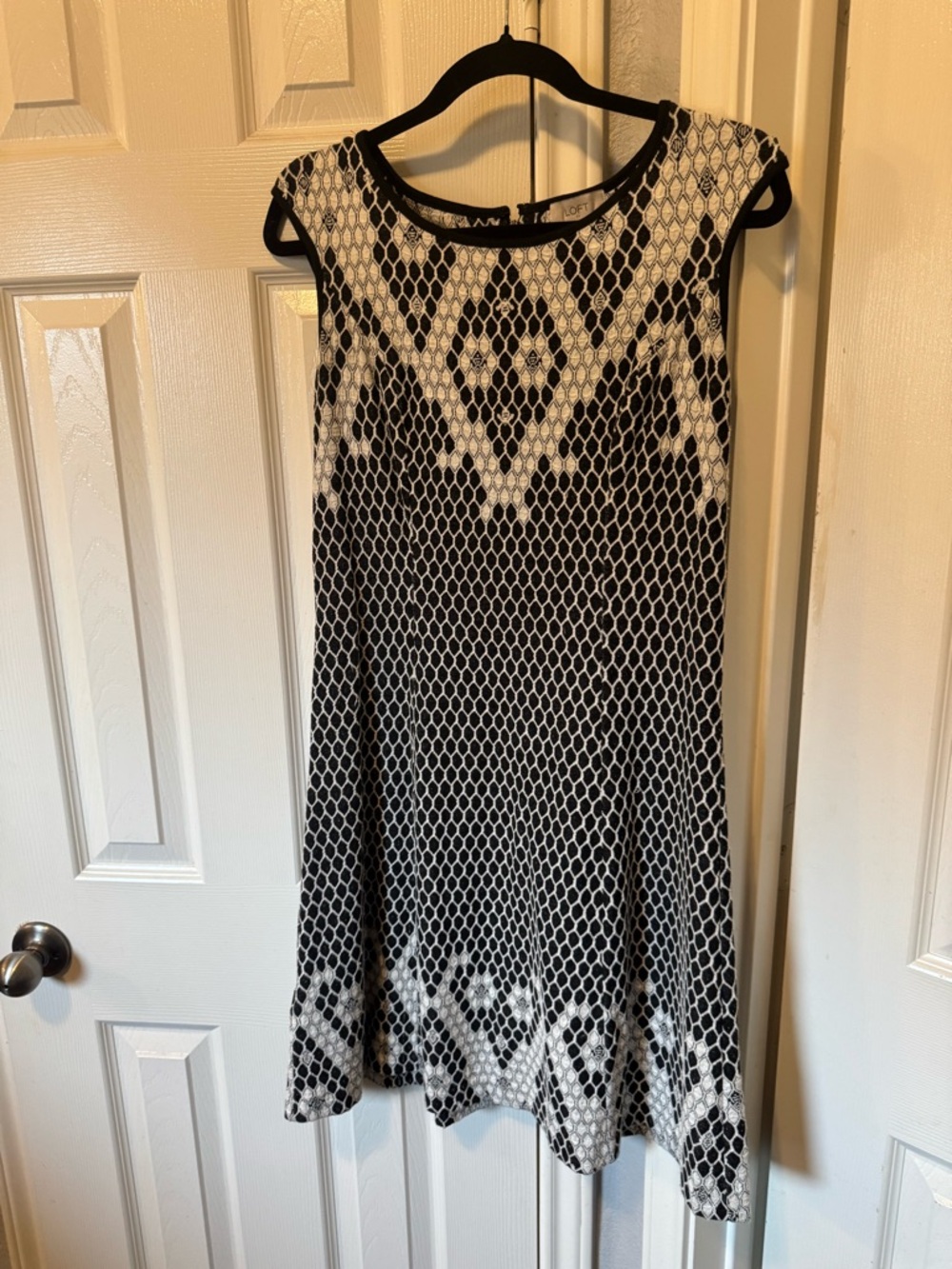 LOFT Black & White Geometric Sleeveless Midi Dress